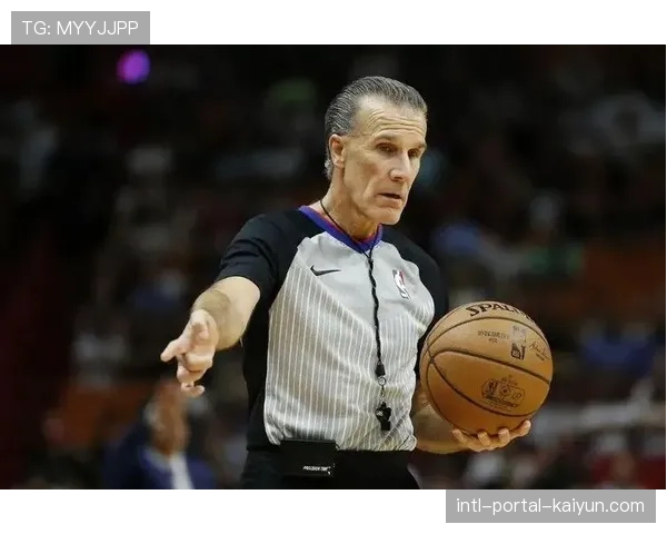 NBA与NCAA合作推出裁判联合培训计划，旨在统一吹罚尺度